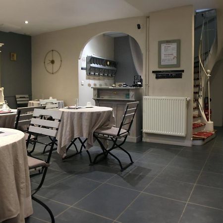 Hotel Saint Yves Nantes Eksteriør bilde