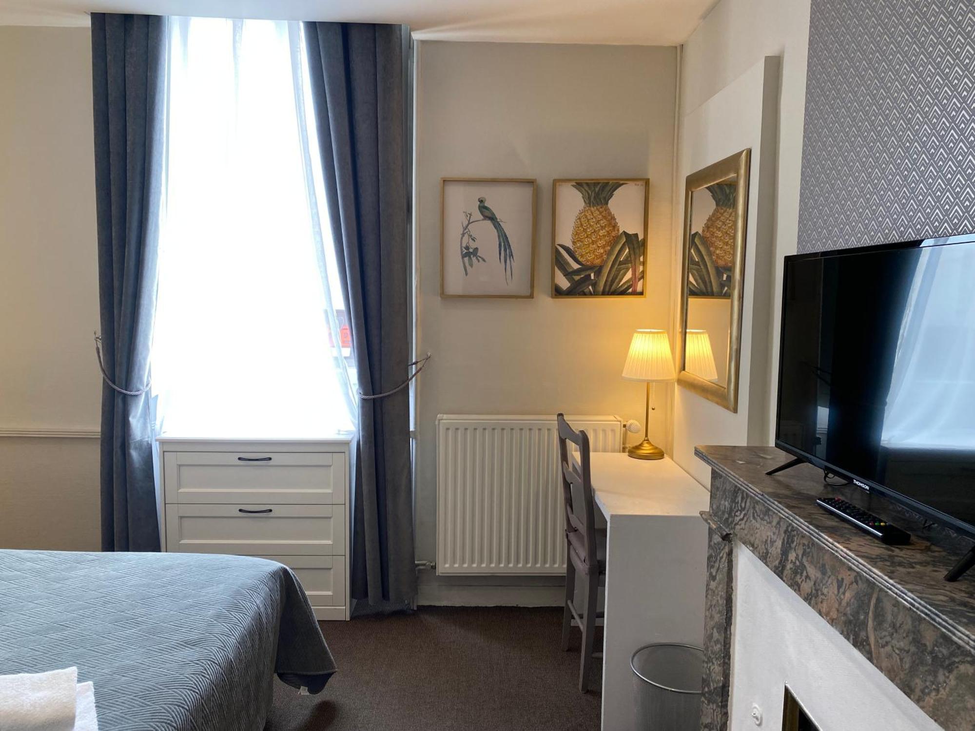 Hotel Saint Yves Nantes Eksteriør bilde